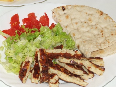Kebab de pollo